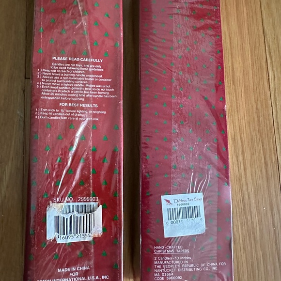 Bundle 2 boxes: 1 box 10” holiday sculpture Simon & 1 box 10” Nantucket candles. - Picture 4 of 5